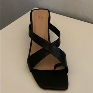 brand new house of harlow x revolve april heels